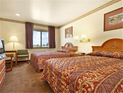 Super 8 By Wyndham Shipshewana Hotell Rum bild