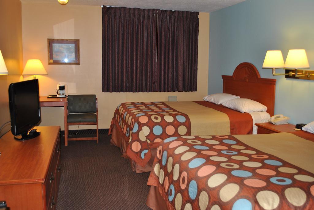 Super 8 By Wyndham Shipshewana Hotell Rum bild
