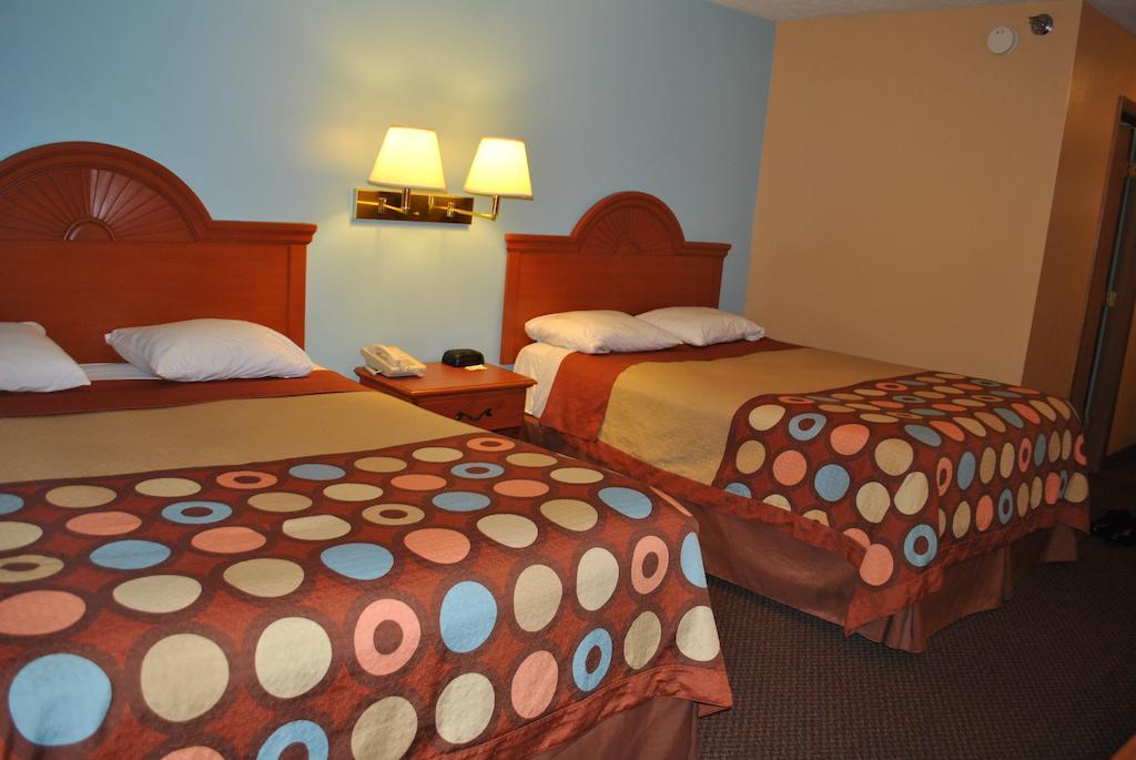 Super 8 By Wyndham Shipshewana Hotell Rum bild