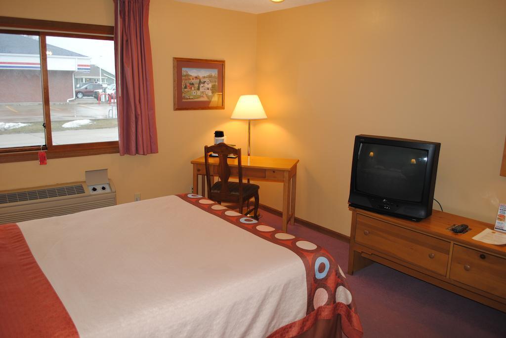 Super 8 By Wyndham Shipshewana Hotell Rum bild